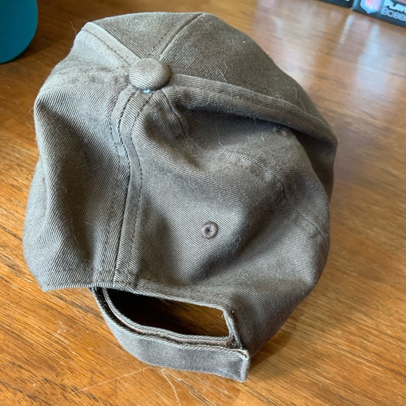 Hat - Picture 2 of 4